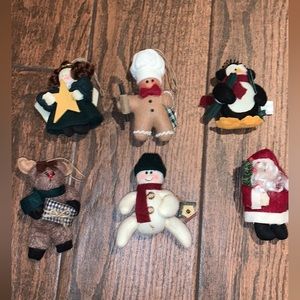 Set of 6 Felt Ornaments with Magnets on Back NEW Never Used